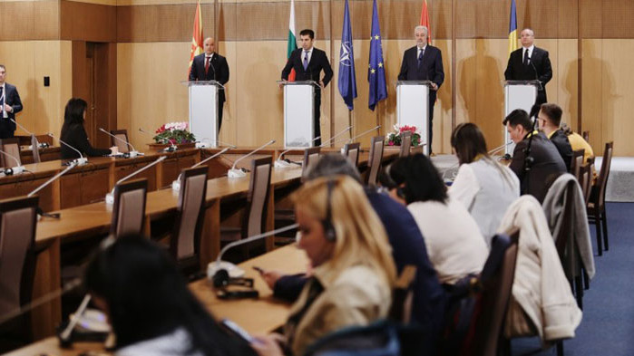 Петков и трима премиери от Балканите ще борят корупцията и скъпите храни