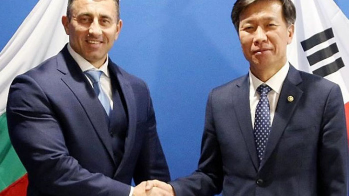 Румен Спецов е обсъдил с корейските си колеги цифровизацията и