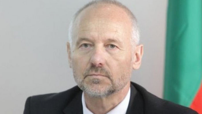 Според него е съвсем нормално Митрофанова да се прибере в