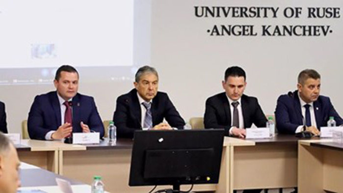 Близо 30 000 трябва да достигне броят на регистрираните електромобили