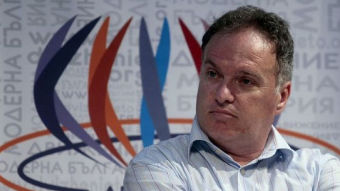 Русия иска да заобиколи народа на Украйна и да наложи