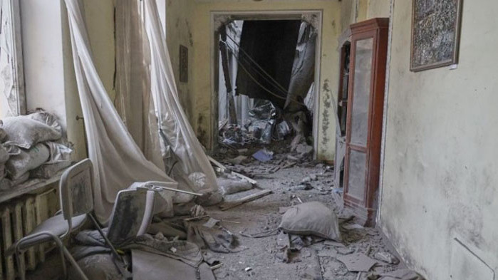 Около 150 000 жители на Мариупол вече седмици наред живеят