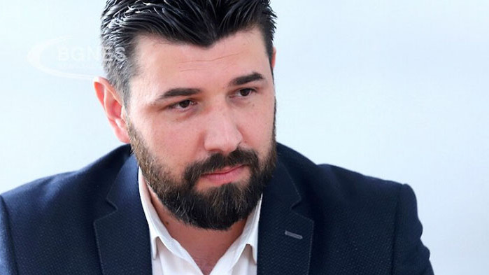 Петър Колев е юрист, политик и активист в РСМ с