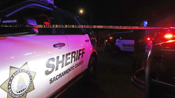 Шестима души са починали, а 9 са ранените при стрелба