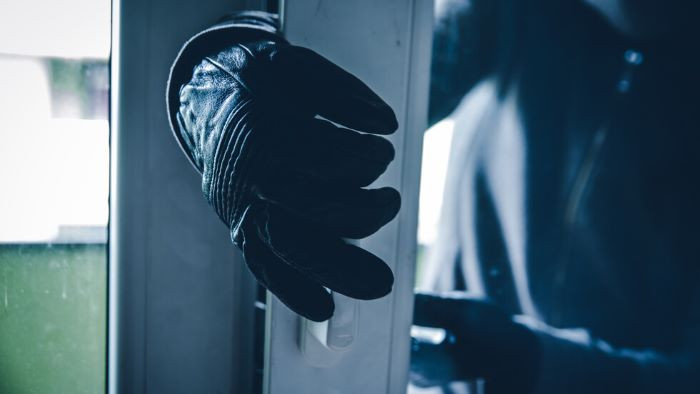 40-годишен мъж от Белослав е установен и задържан в хода