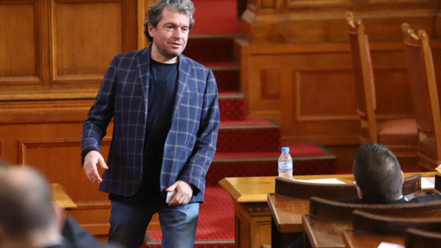 Председателят на парламентарната комисия по култура и медии Тошко Йорданов