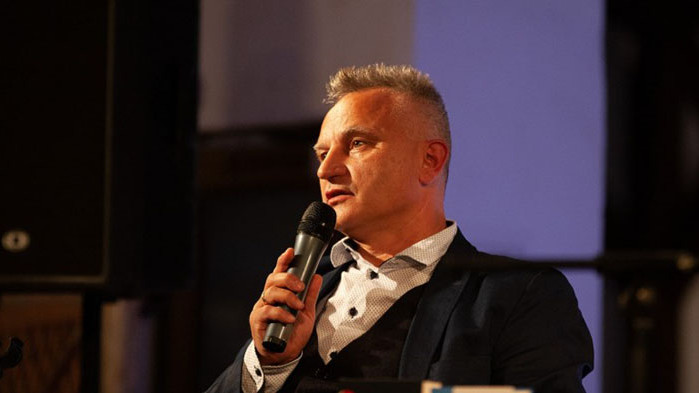 Карабашлиев за видеото на Атанасов: „Продължаваме промяната” — не ви ли е неудобно някак?