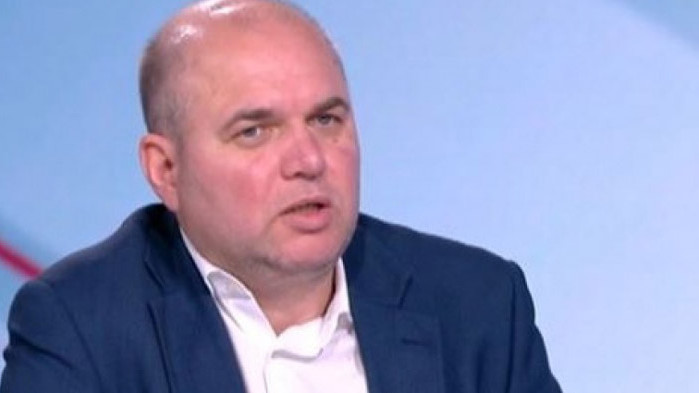 Владислав Панев: Няма да има консенсус за връщане на хартиената бюлетина
