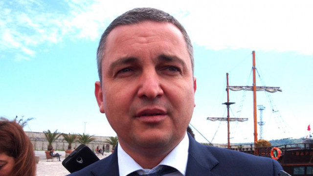 Във връзка с повдигнато обвинение на кмета на Варна Иван