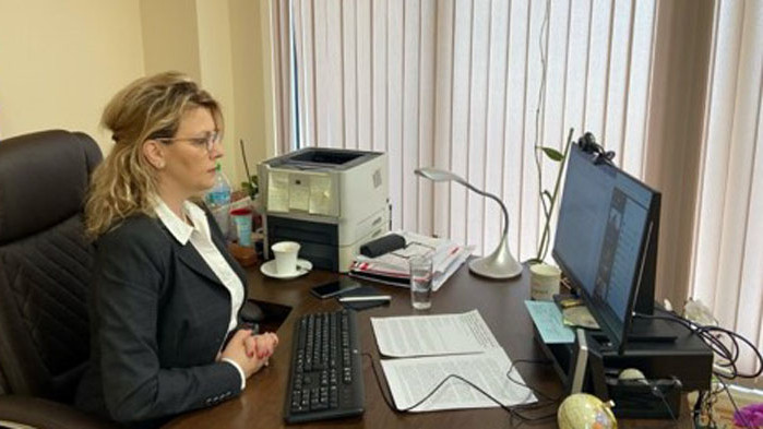 Председателят на Административен съд - Варна проведе онлайн лекция