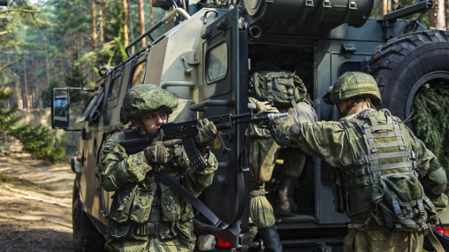 Русия е пленила редица войници включително и военни на НАТО