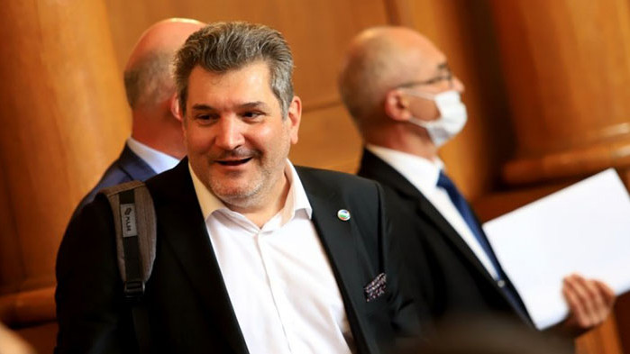 По думите му инфлацията ще е двуцифрена Ще продължава да