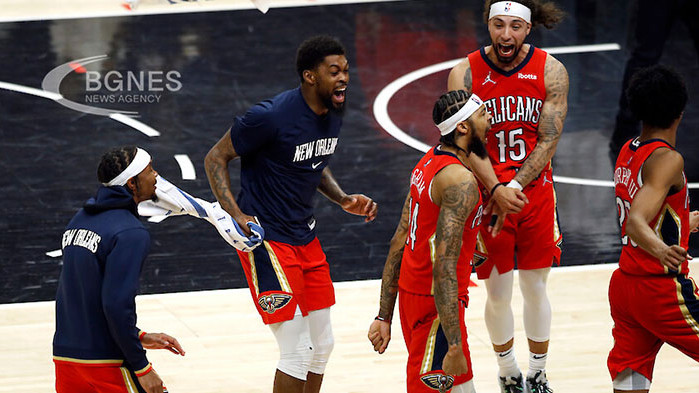 Пеликанс и Хоукс са последните два участника в плейофите на НБА