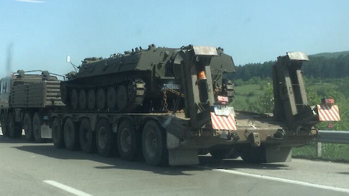 Полша изпраща модернизирани съветски танкове за Украйна