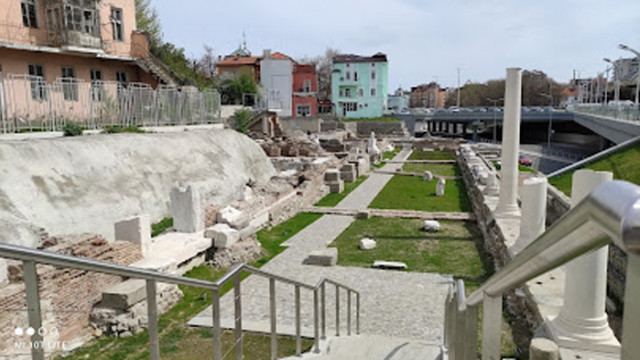 Kметът на Пловдив Здравко Димитров открива реставрирания Форум Север част