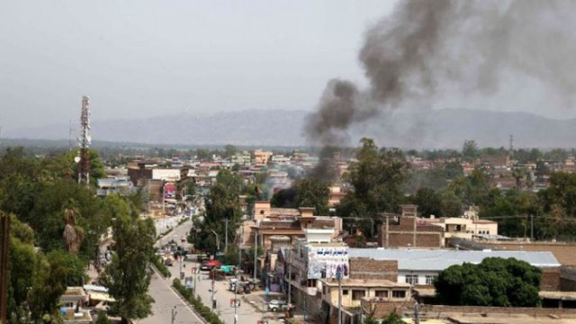 Шестима загинали и десетки ранени при взривове до училища в Кабул
