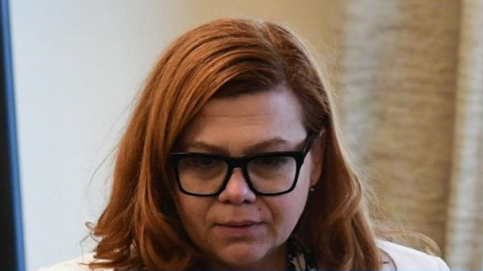Соня Момчилова e журналист, писател и пиар експерт. Член на