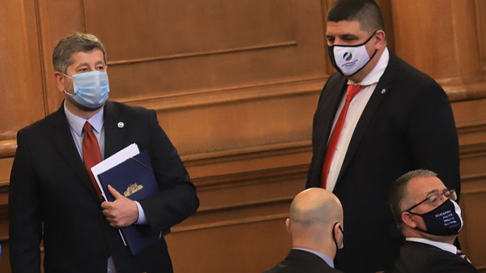 От Фейсбук профила на поетесата Рашел Леви Има ли някой