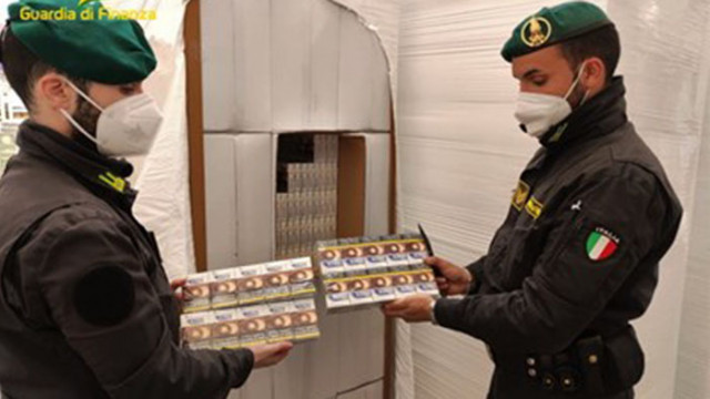 В Италия арестуваха българин с 9 тона контрабандни цигари