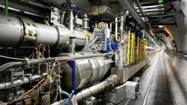 Европейският център за ядрени изследвания ЦЕРН възобнови работата на Големия