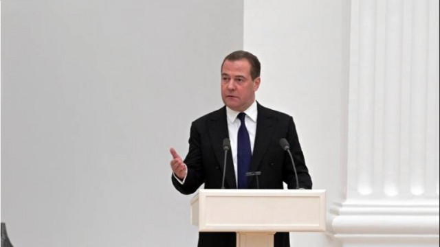 Заместник председателят на руския Съвет за сигурност Дмитрий Медведев заяви че Европа