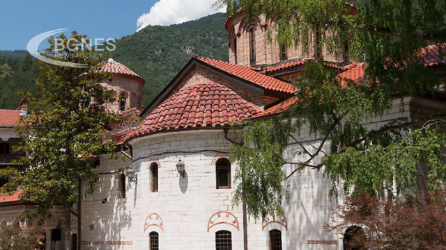 В Бачковския манастир по традиция на втория ден на Великден