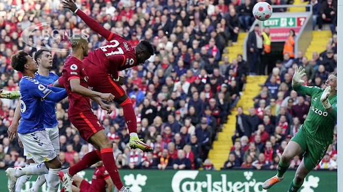 Ливърпул надви Евертън с 2:0 у дома в двубой от
