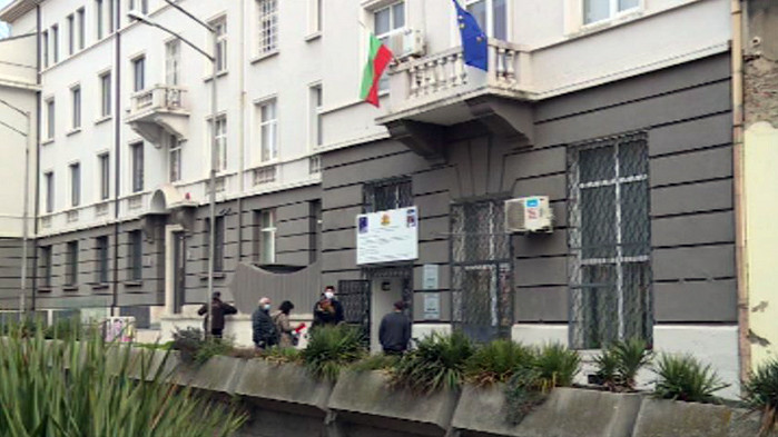 735 безработни в област Варна са постъпили на работа през