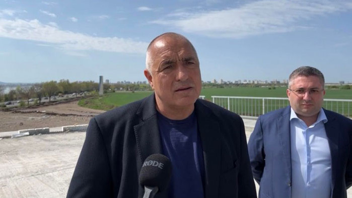 Това разстояние се минава за 3 минути, а сега ще