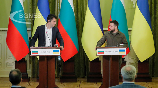 Шест са темите обсъдени между премиера Кирил Петков и украинския