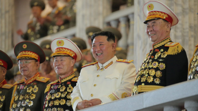 Севернокорейският лидер Ким Чен ун заяви че армията на страната трябва да