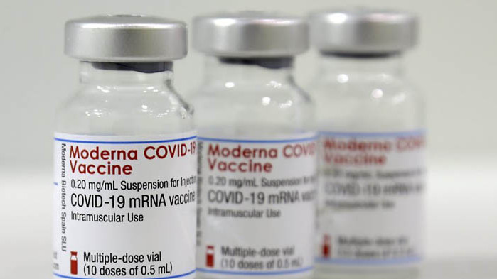 САЩ решават за COVID ваксината на Moderna при деца през юни