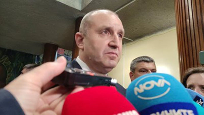 Ръководството на БСП ще намери начин хем да не носи