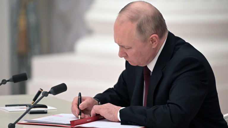 С указ на Путин Русия въвежда нови ответни санкции срещу Запада