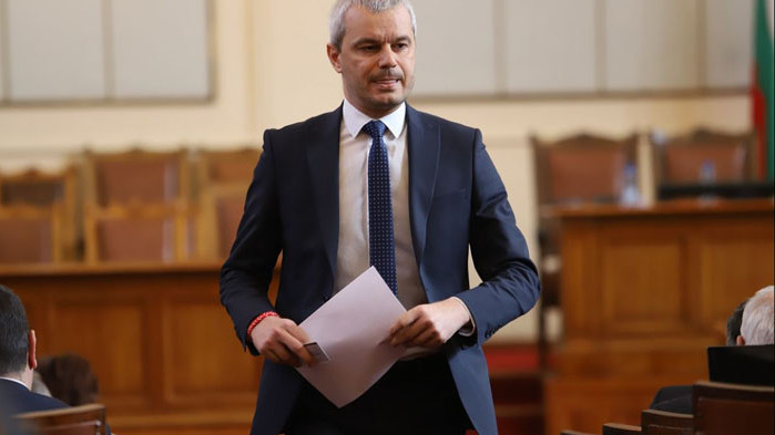 Костадинов: Ако ще се върви срещу народа, правителството да подаде оставка
