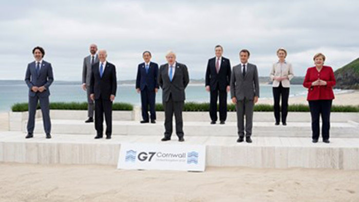 Г-7 призовава Русия да прекрати блокадата в Черно море и