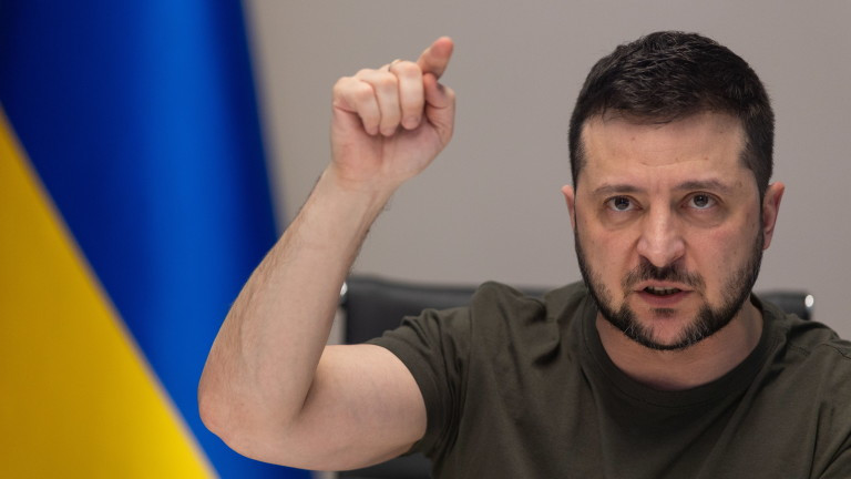 На 9 май Зеленски се зарича да не даде "нито късче украинска земя за Русия"