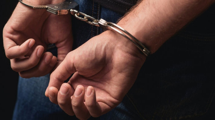 Във Варна задържаха мъж за кражба