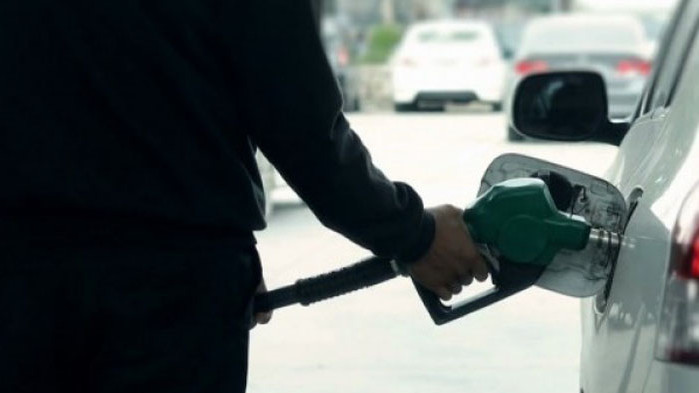 Започват фалити на малките бензиностанции, заради скъпите горива, съобщи БНР.