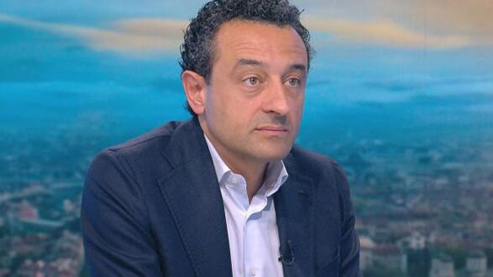 Това, което се случва в има две страни. Ние трябва