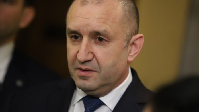 Той заяви, че не може да коментира сделката за газ