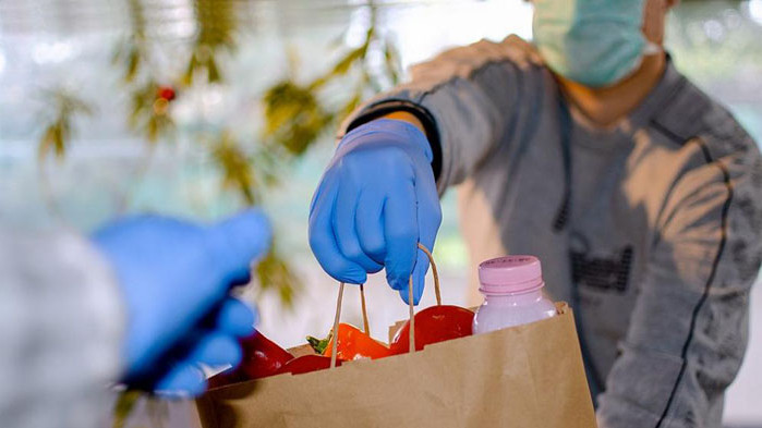 Втори месец има недостиг на хранителни продукти в центровете за бежанци
