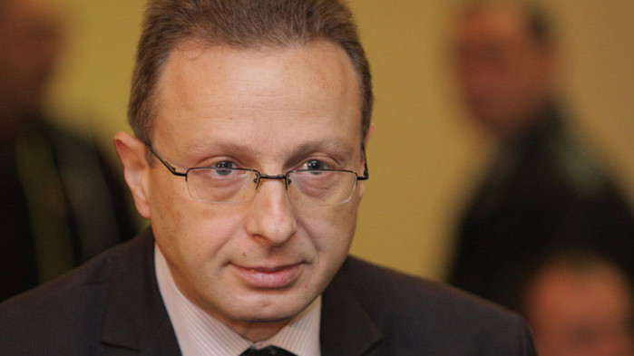 Президентът Румен Радев е проводник на руската хибридна война, която