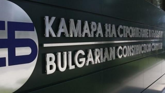 И те се включват е протестите на работодателските организации на