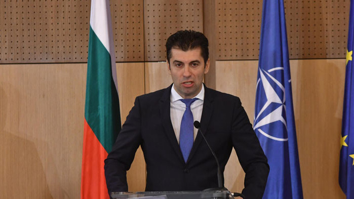 Има договор за евтин американски газ, но Петков крие цената и доставчика