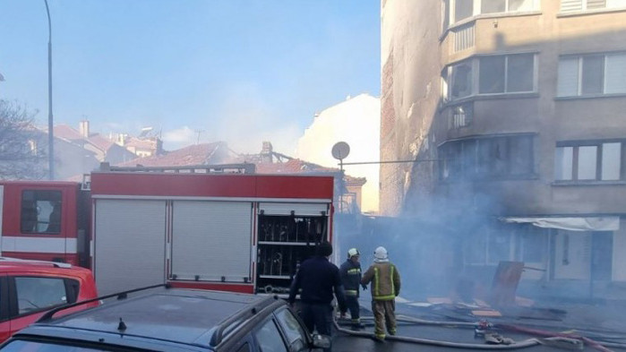 75-годишна жена е загинала при пожар в жилището си в