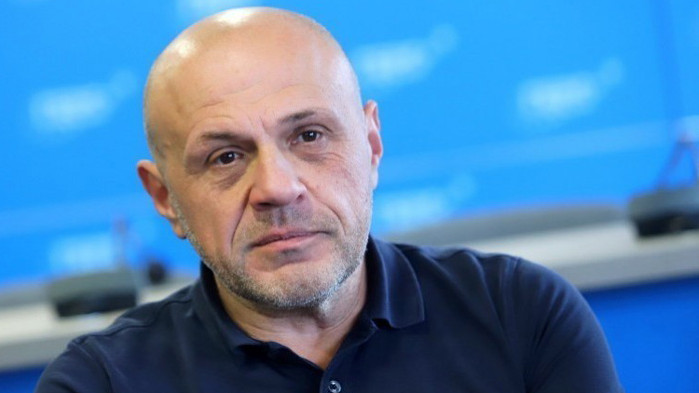 Зам.-председателят на ГЕРБ добави, че скоро ще бъде подаден сигнал