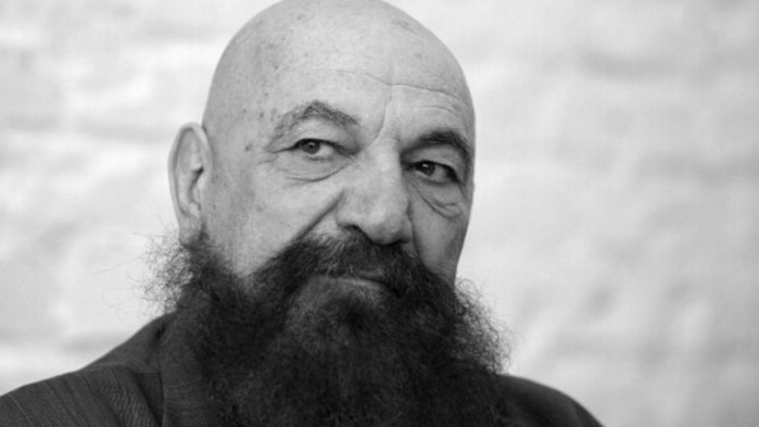 Почина известният български илюзионист Астор. Новината съобщи във Фейсбук неговият