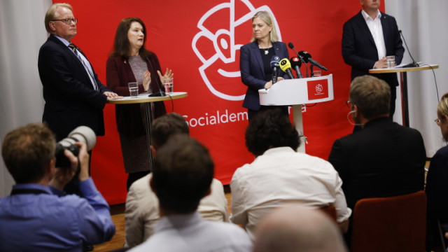 Управляващата партия на Швеция Социалдемократите заяви че подкрепя присъединяването на страната