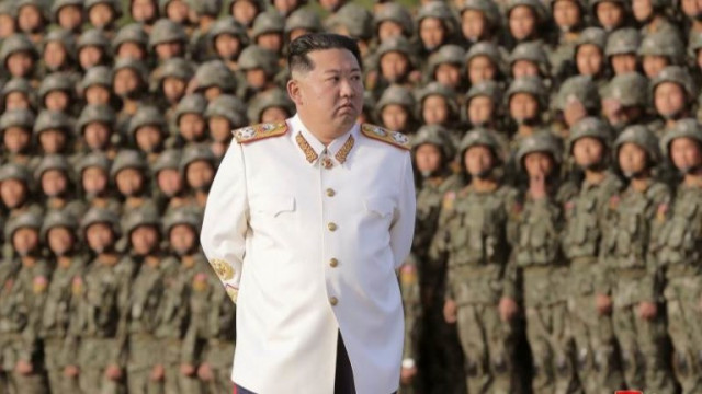 Севернокорейският върховен лидер Ким Чен ун нареди на военните в страната да осигурят